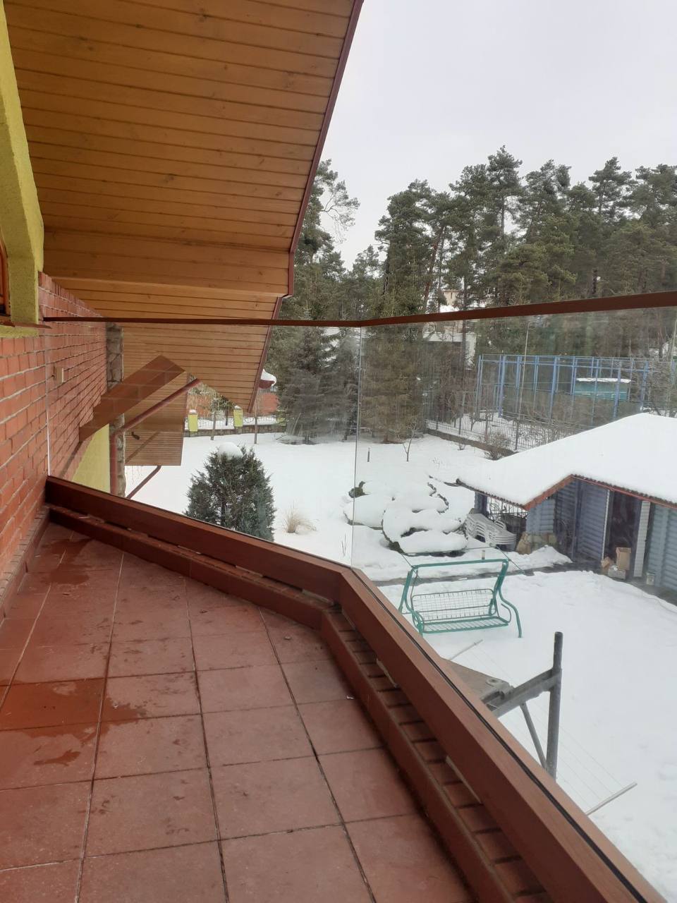 Installation of glass railings in a private house in Bryukhovychi