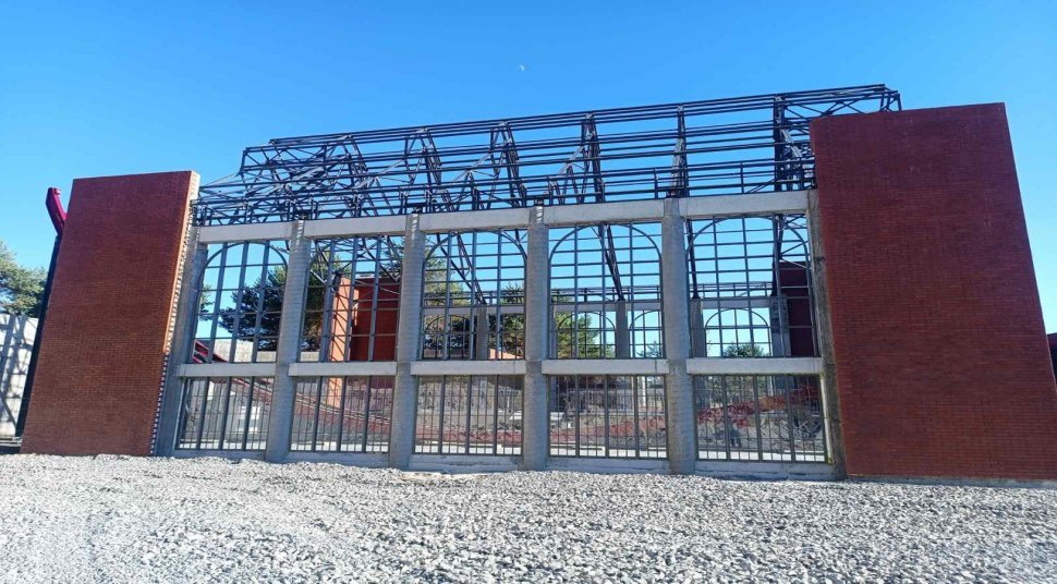 Будівництво нового приміщення в парку розваг Уруру